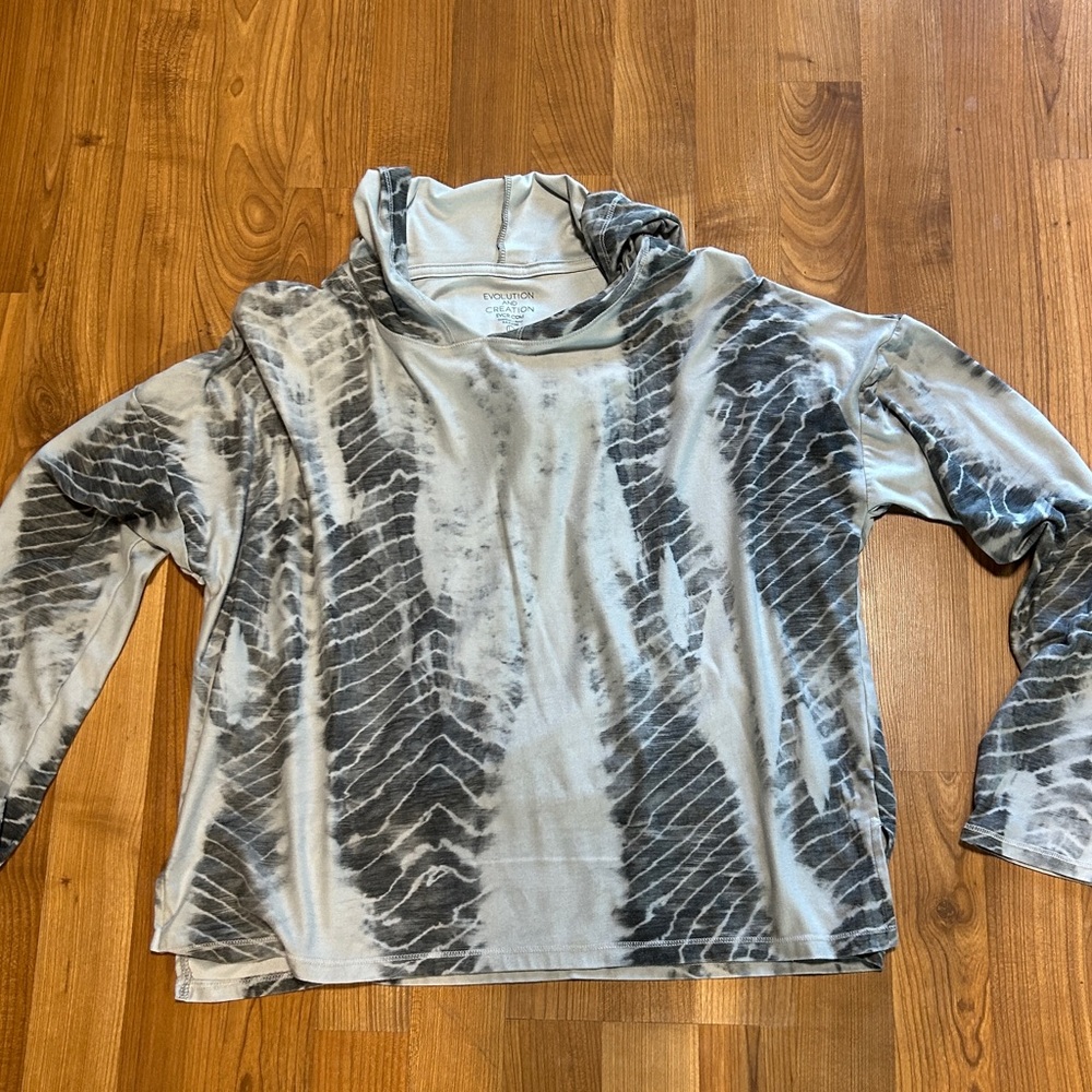LADIES EVOLUTION AND CREATION EVCR HOODED TOP SIZE LARGE GOOD CONDITION